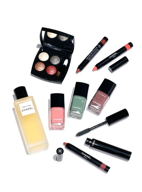 Chanel Cruise Collection 2018 Beauty Picks